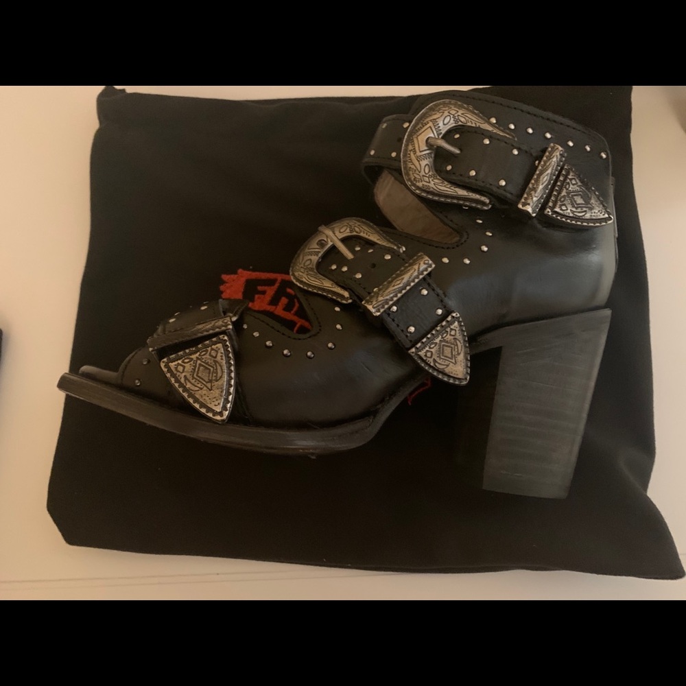 Freebird open toe western style sandal - Picture 2 of 9